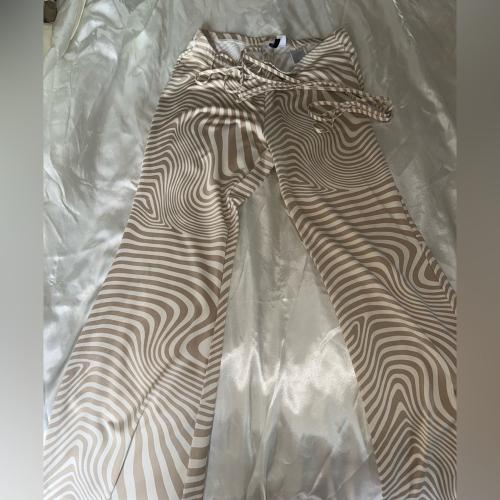 Groovy Pants! 🪩 - Picture 6 of 11